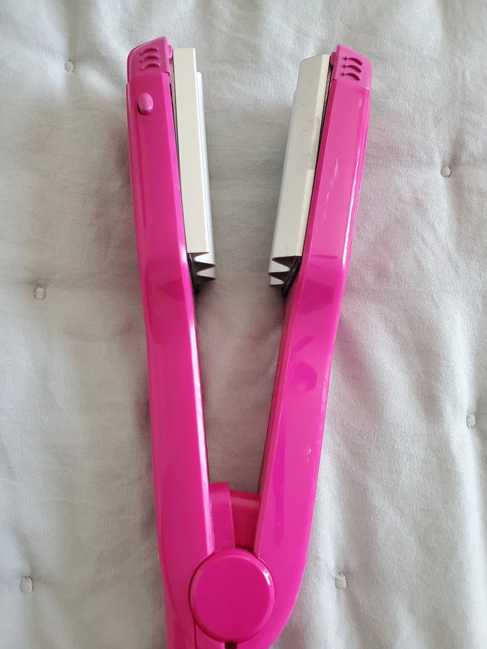 Conair Hot Pink Hair Crimper